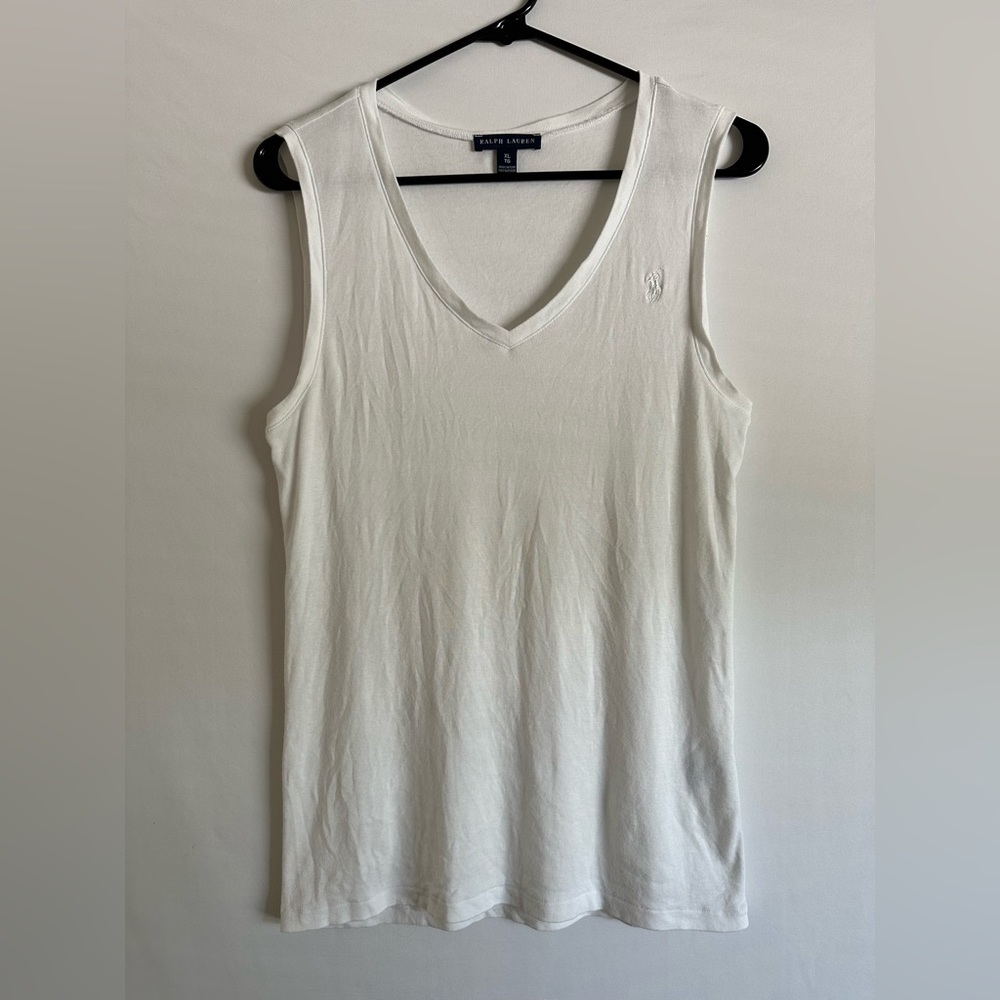 Ralph Lauren Women's Sleeveless White V-Neck T-Shirt XL